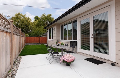 Arbutus Ridge Casa | Entire and Cozy 2BDR 2BA Home in Kitsilano