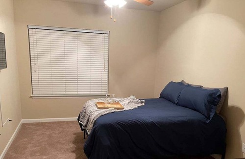 Westgate Apartamento | Entire Apartment Close to Camp Lejeune, Restaurants and Shops