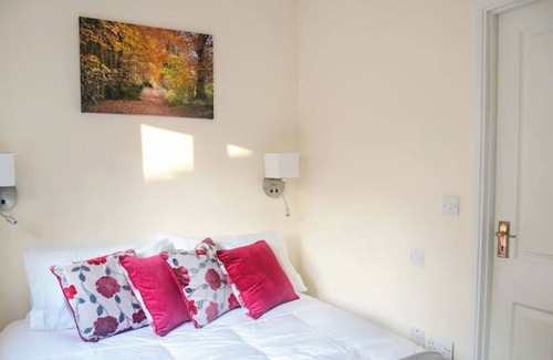 Harrietsham Apartamento | Entire apartment, own entrance in quiet area 5 mins from Leeds Castle, Maidstone