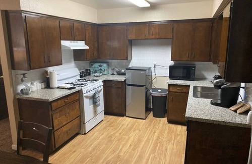 Porterville Apartamento | Entire Apartment Porterville- 45 mins to National Parks