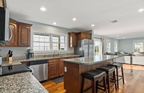 Eastward Look Casa | Entire Beach Home with Three Decks