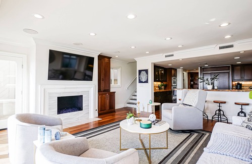 West Newport Casa | Entire Boardwalk Home on the Beach in Newport Beach with Beautiful Views