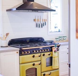 Canungra Casa | Entire Boutique Home - The Rustic Cottage - Canungra