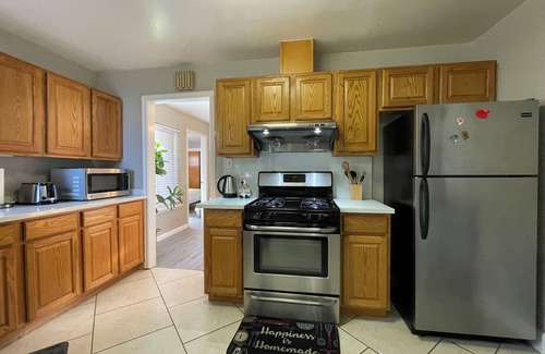 Shoreview Casa | Entire charming 3B2B house, 10 minutes to SFO