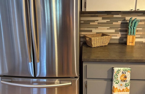 Inverness Condominio | Entire condo overlooking the canal with a community pool in charming Inverness