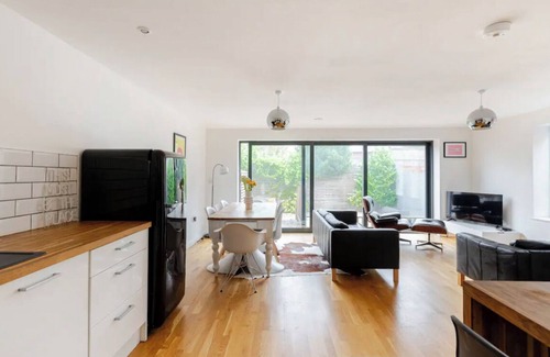 Woodingdean Casa | Toda la casa contemporánea de 4 camas dobles Brighton