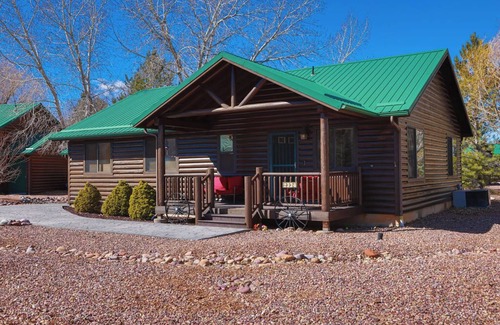 Heber Cabina | Summer Getaway - Cabin @ Bison Ranch