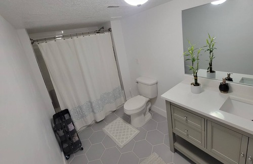 Murray Casa | Entire Cozy Private Basement with two bedrooms