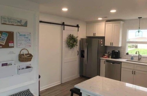 Topsail Beach Casa | Entire Home! Easy Walk to Beach & Gorgeous Sound View