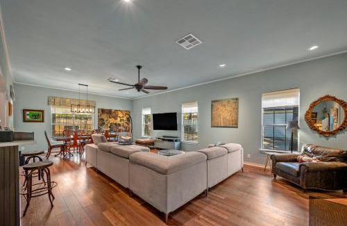 Mead Casa | Entire Home! Fantastic Kitchen! 3 Full Baths