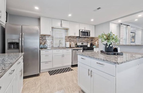 Havre De Grace Casa | Entire home, great location, no cleaning fee