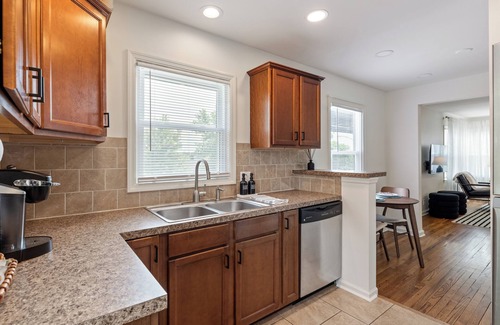 Aksarben - Elmwood Park Casa | Entire Home in midtown Aksarben. Quiet and private!