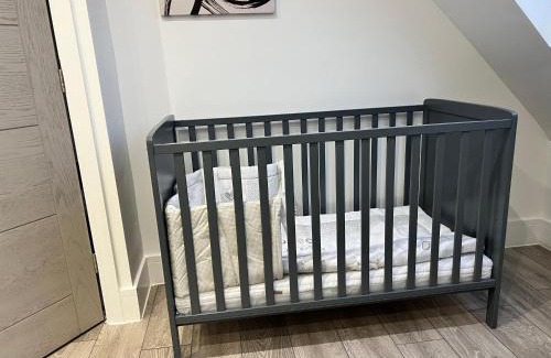 Nottingham Casa | Entire home in Nottingham for family, friends and contractors