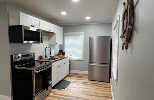 Gypsum Casa | Entire home in Sandusky, Ohio