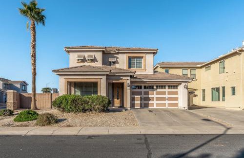 Royal Ranch Casa | Entire Home in Surprise Downtown, Arizona
