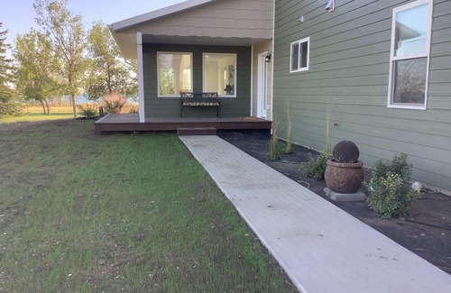 Valier Casa | Entire home in Valier, Montana