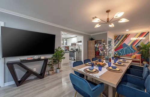 Glendora Casa | Entire home Luxury K-Stay 4BR En Suite Gameroom Near LA Disney Universal
