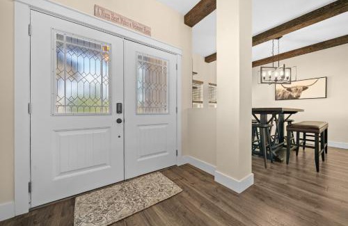 Spring Hill Casa | ENTIRE HOME MINUTES TO WEEKI WACHEE and HOSPITAL