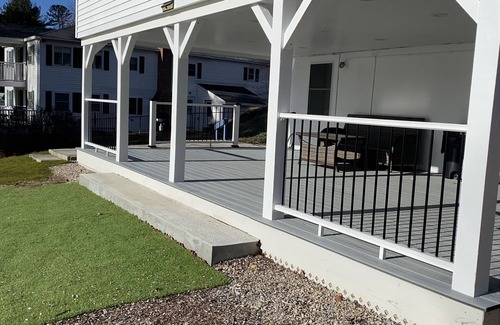Wakefield Casa | Entire Home on Lake Ivanhoe East Wakefield, NH