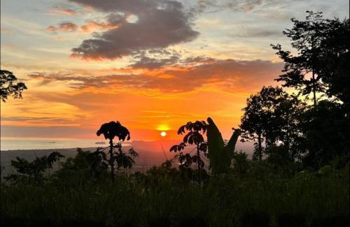 Portalón Apartamento | Entire homestay accommodation in Savegre de Aguirre, Costa Rica