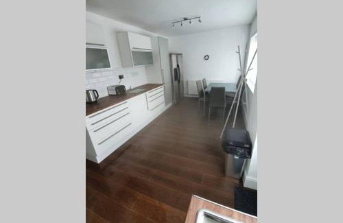 Ellesmere Port Casa | Entire House - Cheshire Oaks/Ellesmere Port