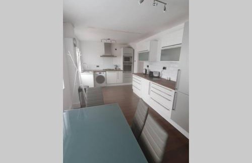 Ellesmere Port Casa | Entire House - Cheshire Oaks/Ellesmere Port