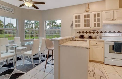 Indian Trails Casa | Entire house,heated pool,KING bed,Flagler beach