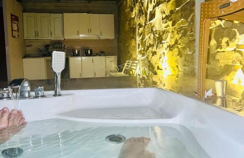 Serpong Casa | Entire house in BSD with a jacuzzi