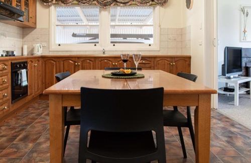 Minnipa Casa | Entire house in Minnipa - 3 bedroom, sleeps 5