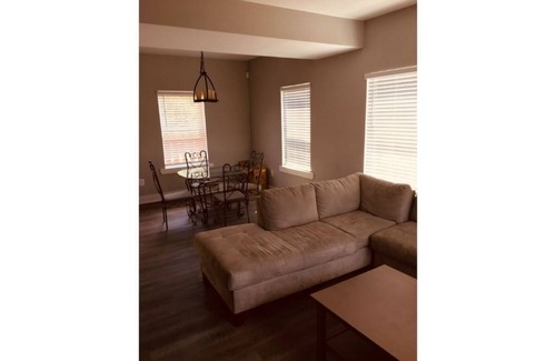 Ferndale Casa | Entire House Near BWI Airport Glen Burnie MD