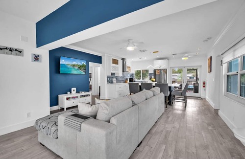 Melaleuca Gardens Casa | Entire House - Paradise in Dania Beach