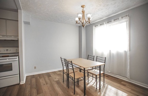 Algoma District Casa | Entire house/patio Garden Sleeps7