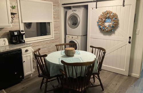 Port Clinton Casa | Entire house two blocks from Lake Erie beach & one block from park/playground