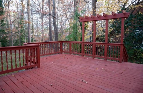 Dalton Casa | Entire House with Parking | Ideal for Long Stays!