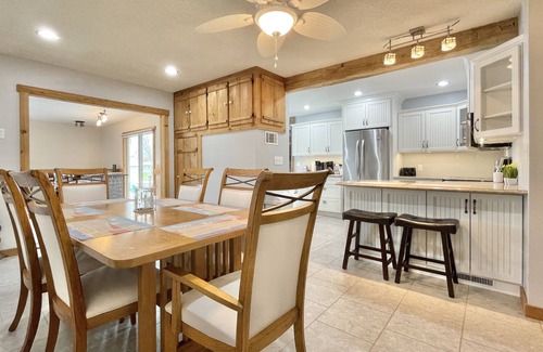 Rochester Casa | Entire Lake Manitou Home - Sleeps 10