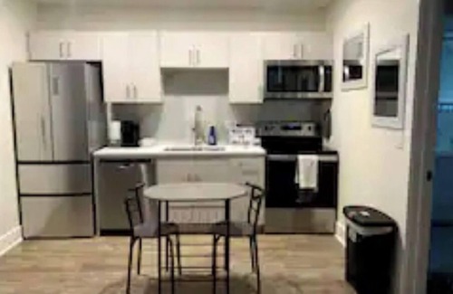 Old East Dallas Apartamento | Entire LuxModern Deep Ellum Min.to Downtown/Uptown