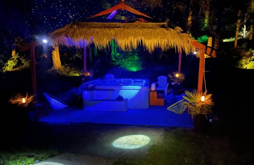 Downpatrick Casa | Casa de época de lujo completa con bañera de hidromasaje y sala de discoteca