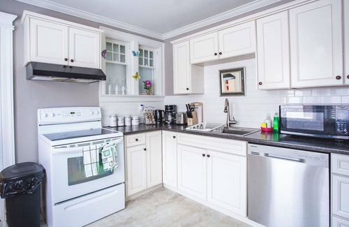Fort Erie Casa | Entire Near Niagara, Crystal Beach, Buffalo - Located in Canada