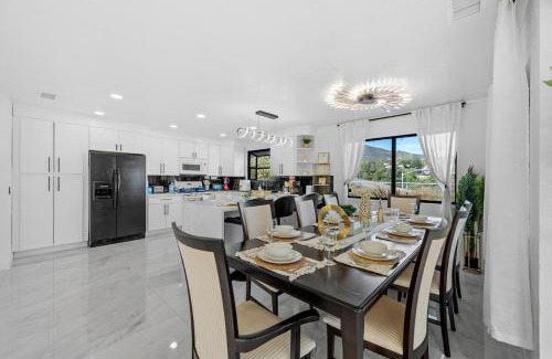 Jamul Casa | Entire Private 3BR-2Bth, Mountain View, Jetted Tub, 2500 sqft, King Bed,Garage, Available Now