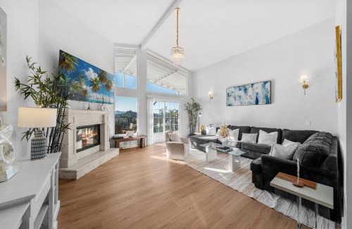 Rancho San Diego Casa | Entire Private 4BR 2Bth, Pool, View, 4 Parking, King Bed, Big Yard