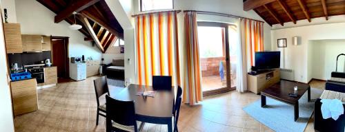 Razlog Apartamento | Entire Private Apartment in Pirin Golf & Country Club