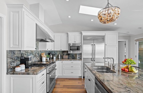 Montara Casa | Entire Private Coastal Retreat - Spectacular Ocean Views w/Hot Tub
