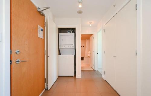 Coquitlam Apartamento | Entire Private Guest Suite, 1 parking space