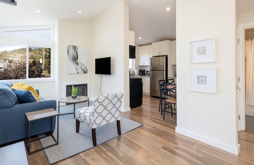 Edgemar - Pacific Manor Apartamento | Entire Private Townhome near SF, world-class golf, hiking and bike trails