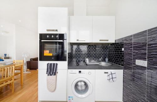 Borehamwood Apartamento | Entire spacious flat with parking reduction for long stays