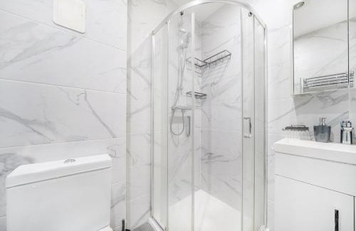 Borehamwood Apartamento | Entire spacious flat with parking reduction for long stays
