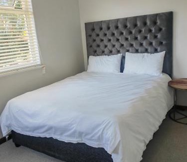 Durban North Apartamento | Entire specious 3 bedrooms house in Durban