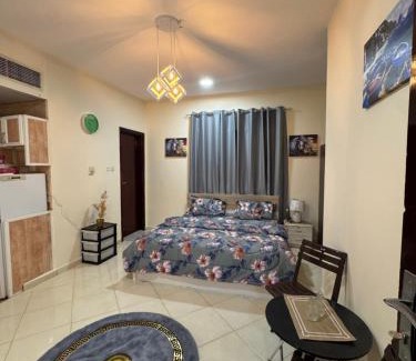 Al Sharq Apartamento | Entire Studio Sharjah
