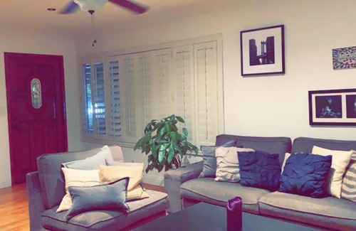 Norma Triangle Apartamento | ENTIRE Sunset Strip Upscale Condo! Prime Location!