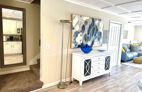 Apollo Beach Casa | ENTIRE TOWNHOME IN APOLLO BEACH FL